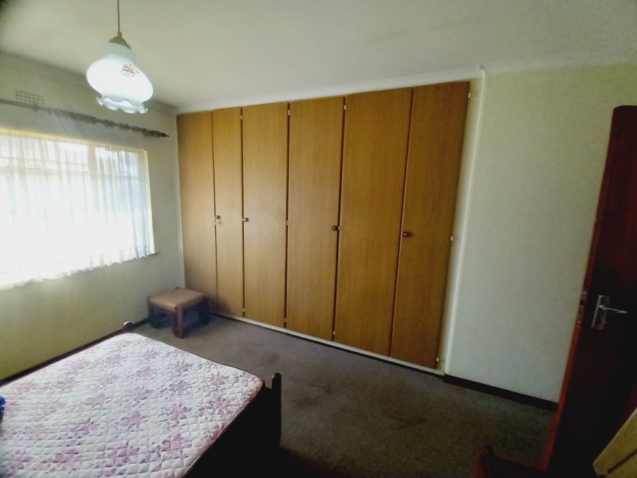 3 Bedroom Property for Sale in Vaalpark Free State